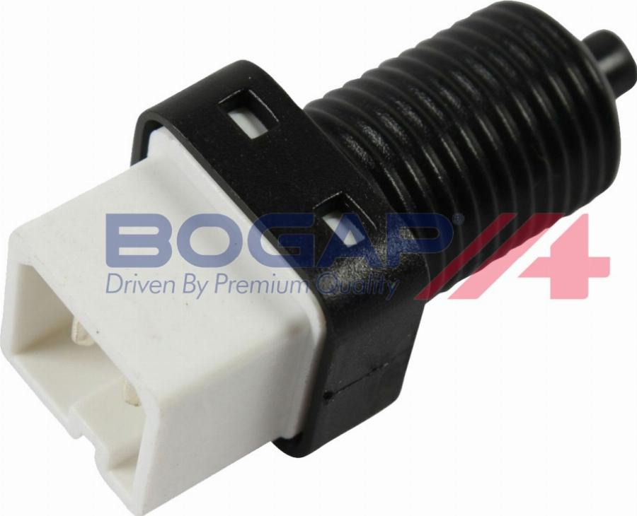 BOGAP P7326102 - Comutator lumini frana allinparts.ro