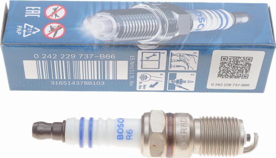 BOSCH 0 242 229 737 - Bujii - allinparts.ro