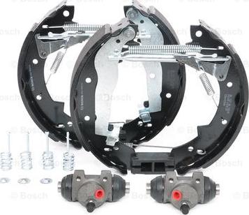 BOSCH 0 204 114 501 - Set saboti frana - allinparts.ro