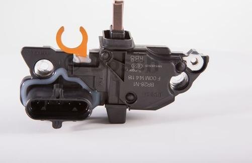 BOSCH F 00M 144 118 - Regulator, alternator - allinparts.ro