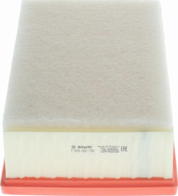BOSCH F 026 400 790 - Filtru aer - allinparts.ro