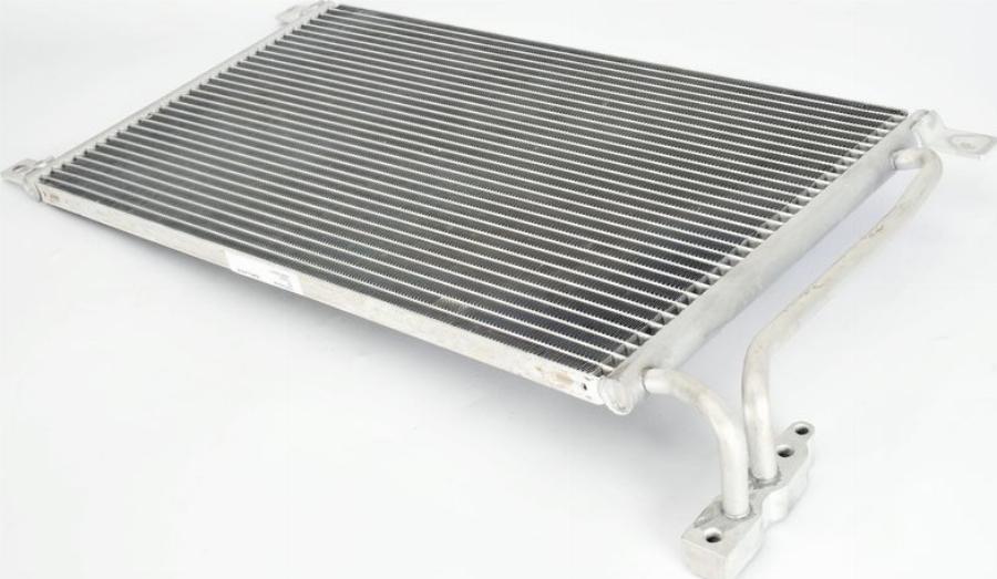 Delphi TSP0225236 - Condensator, climatizare - allinparts.ro