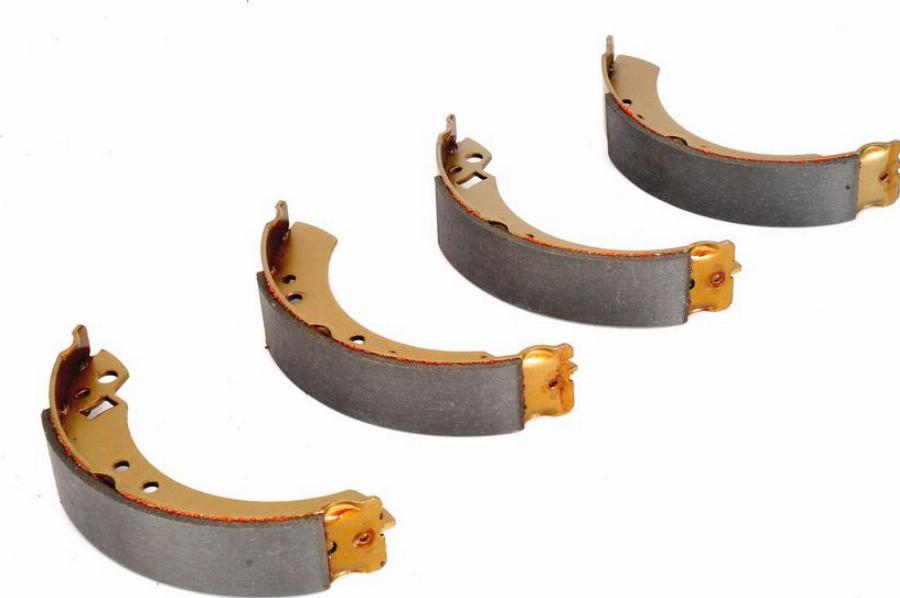 LPR 00600 - Set saboti frana allinparts.ro