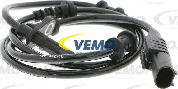 Vemo V30-72-0764 - Senzor,turatie roata allinparts.ro